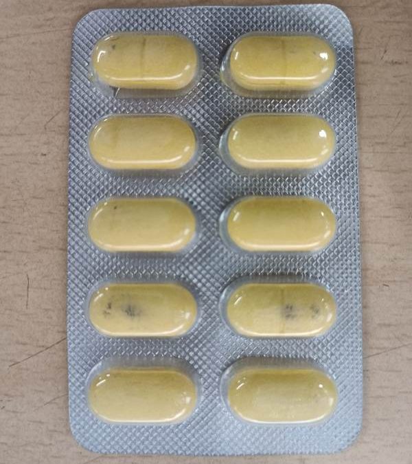 MEDICOLD-PLUS (Paracetamol 500mg,Phenylephrine Hydrochloride 5mg,Caffeine (Anhydrous) 30mg,Diphenhydramine Hydrochloride 25mg,)