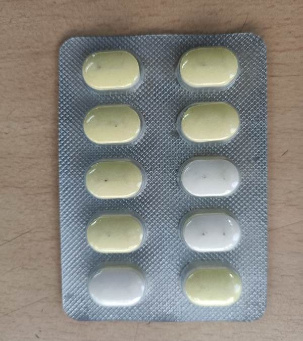 MEDICOLD-Q (Paracetamol 325mg,Bromhexine 8mg,Phenylephrine 5mg,CPM 2mg,Guaiphenesin 50mg)